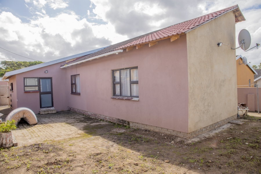 3 Bedroom Property for Sale in Amalinda Eastern Cape
